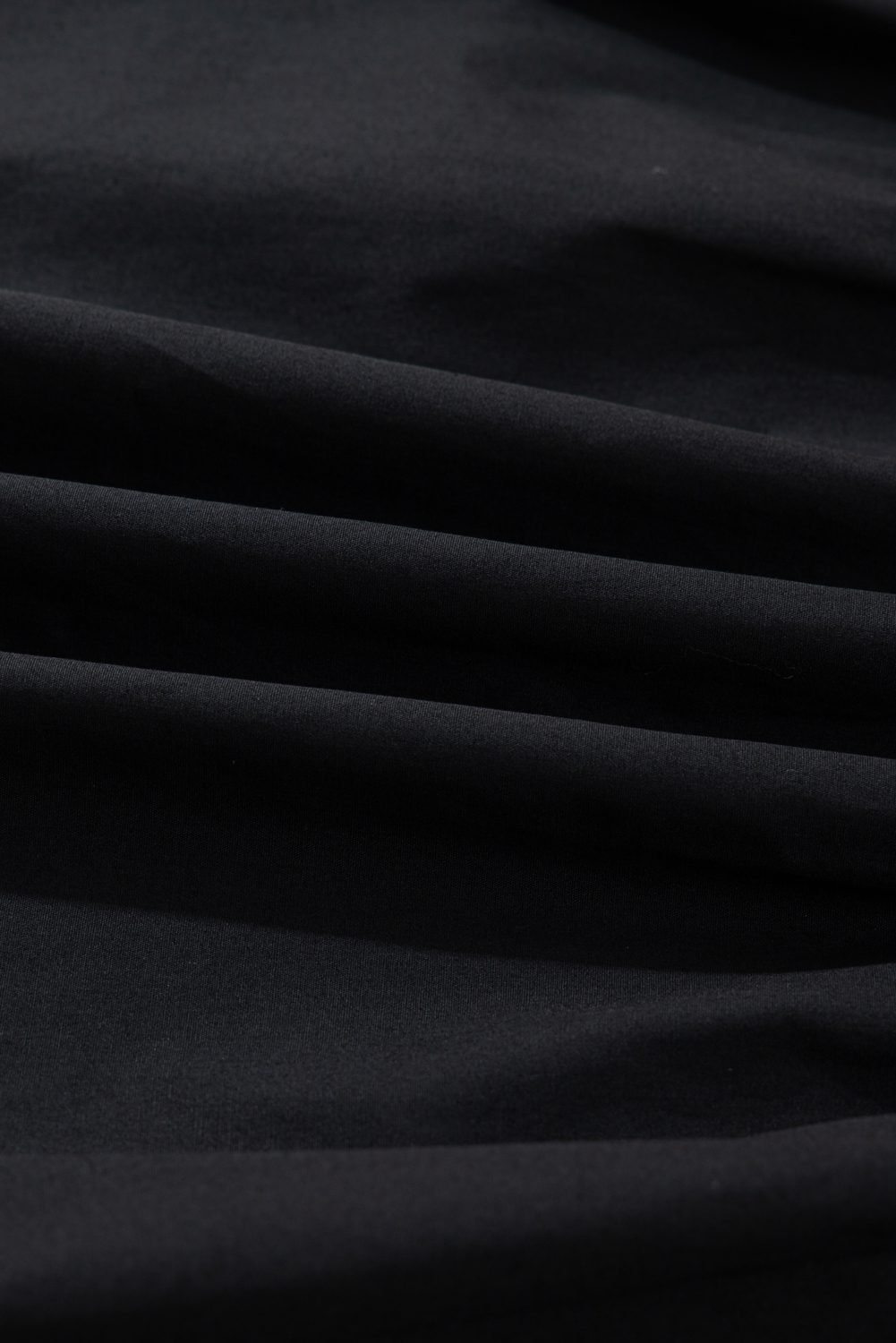 Black Contrast Trim Knot Cuffs Plus Size V Neck Mini Dress