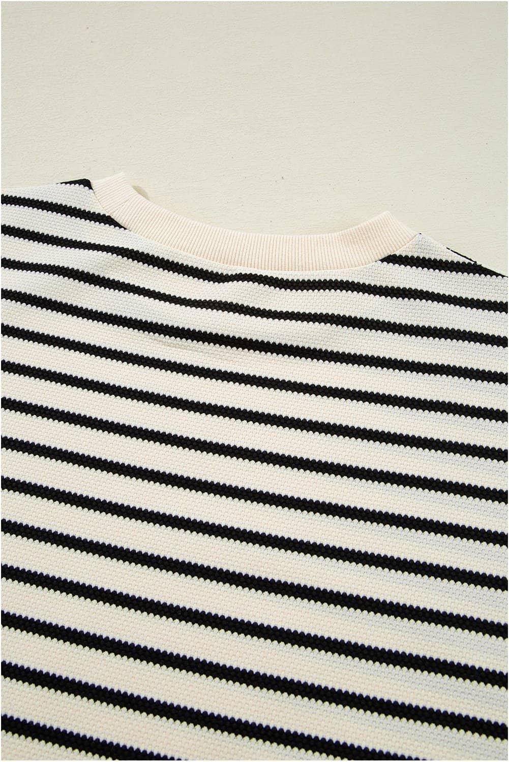 Black Stripe Scallop Lace Trim Ruffle Short Sleeves Crewneck Top