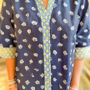 Blue Floral Print Half Sleeve Contrast Trim V Neck Blouse