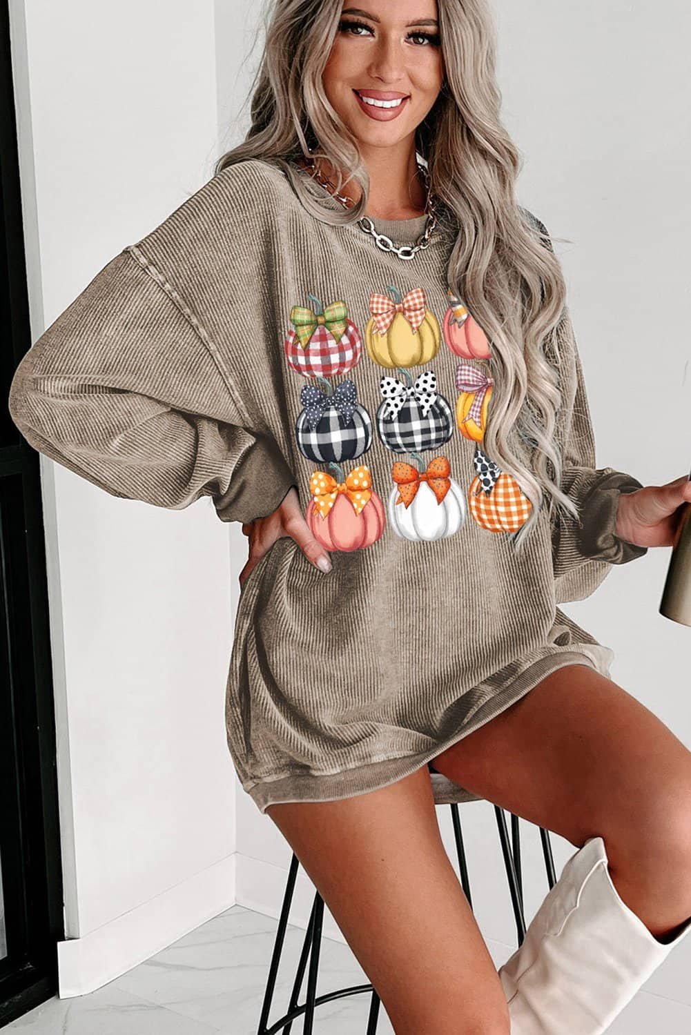 Khaki Trendy Textured Bow Pumpkin Graphic Baggy Sweatshirt
