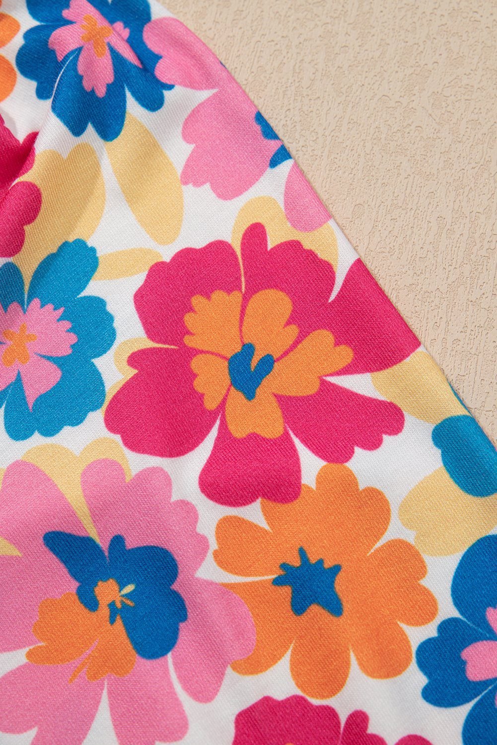 Beige Floral Puff Sleeve Patchwork Round Neck Top