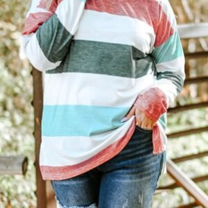 Green Plus Size Colorblock Pullover Top