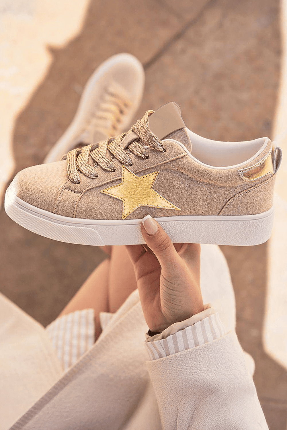 Buckskin Star Glitter Patchwork Lace-Up Sneakers