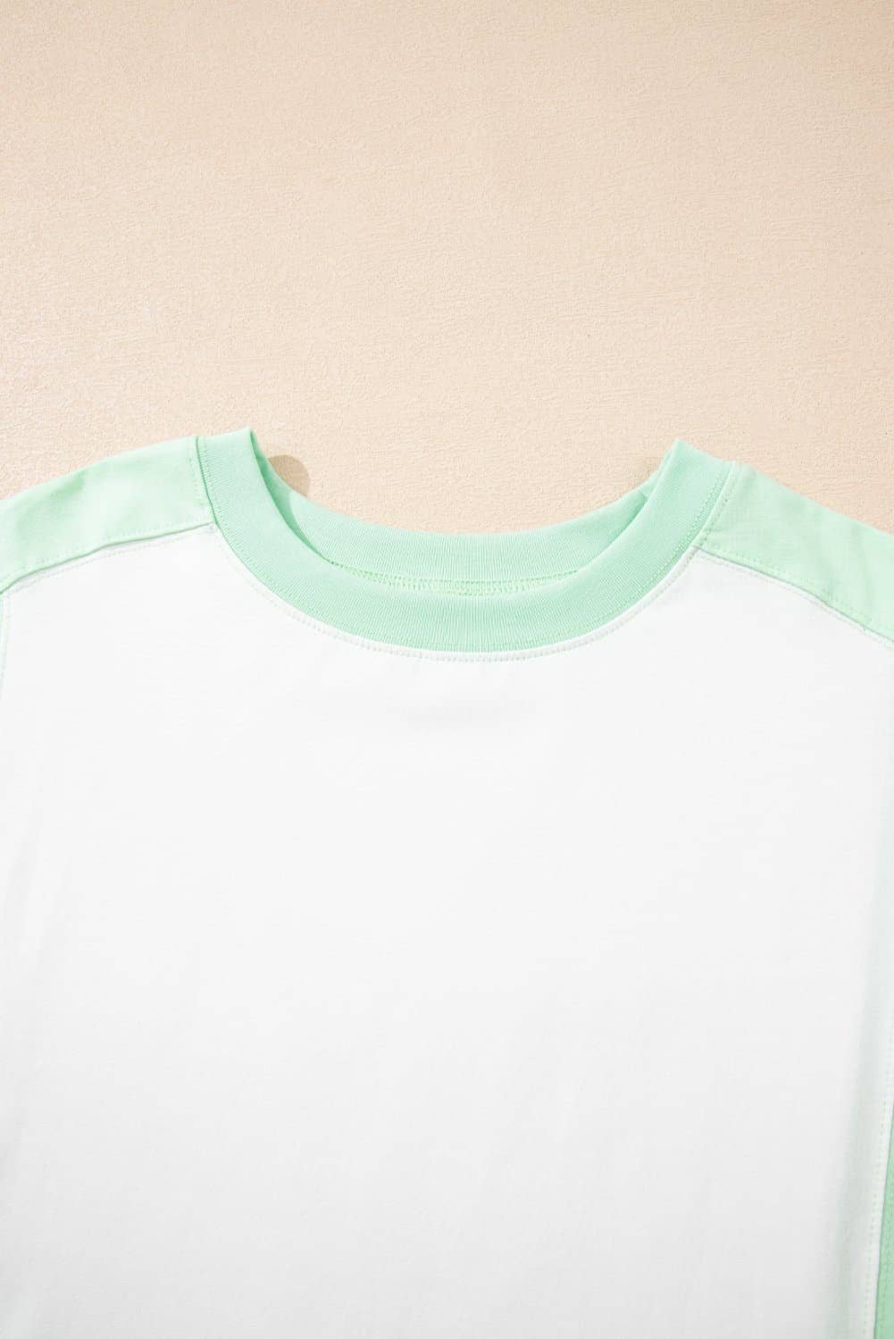 Light Green Color Block Exposed Seam Crew Neck T Shirt