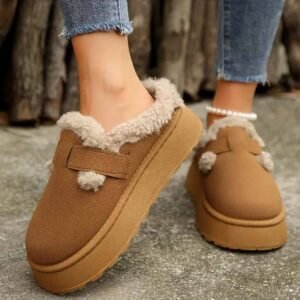 Brown Plush Patched Buckle Decor Thick Sole Thermal Slippers