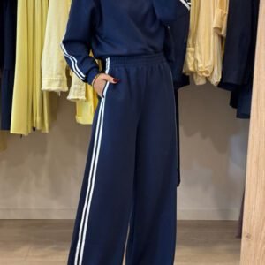 Dirty Blue Varsity Striped Detail Crewneck Pullover Elastic Sweatpants 2Pcs Outfit