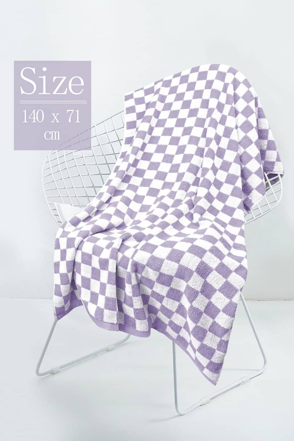 Orchid Petal Checkered Print Soft Large Bath Towel