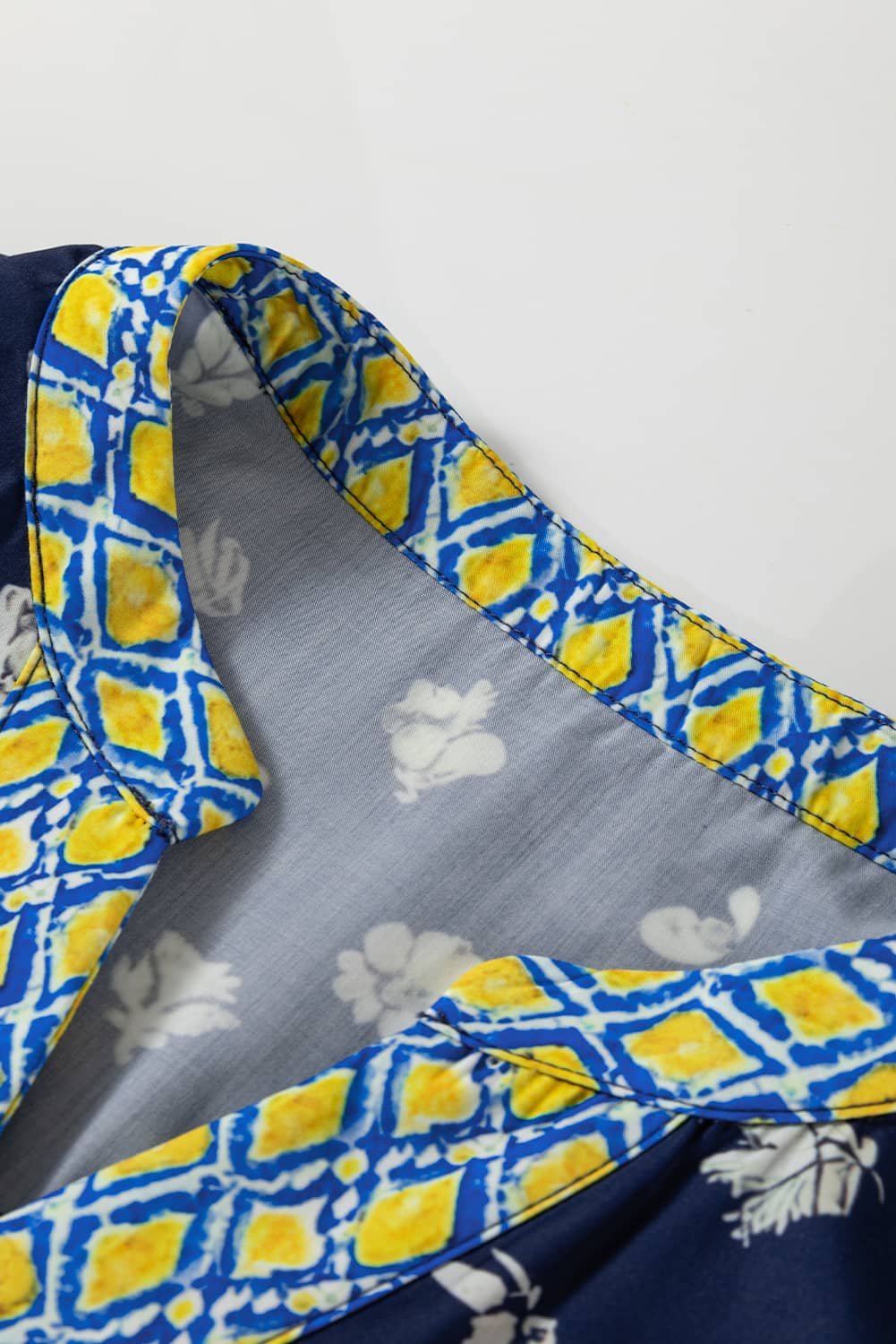 Blue Floral Print Half Sleeve Contrast Trim V Neck Blouse