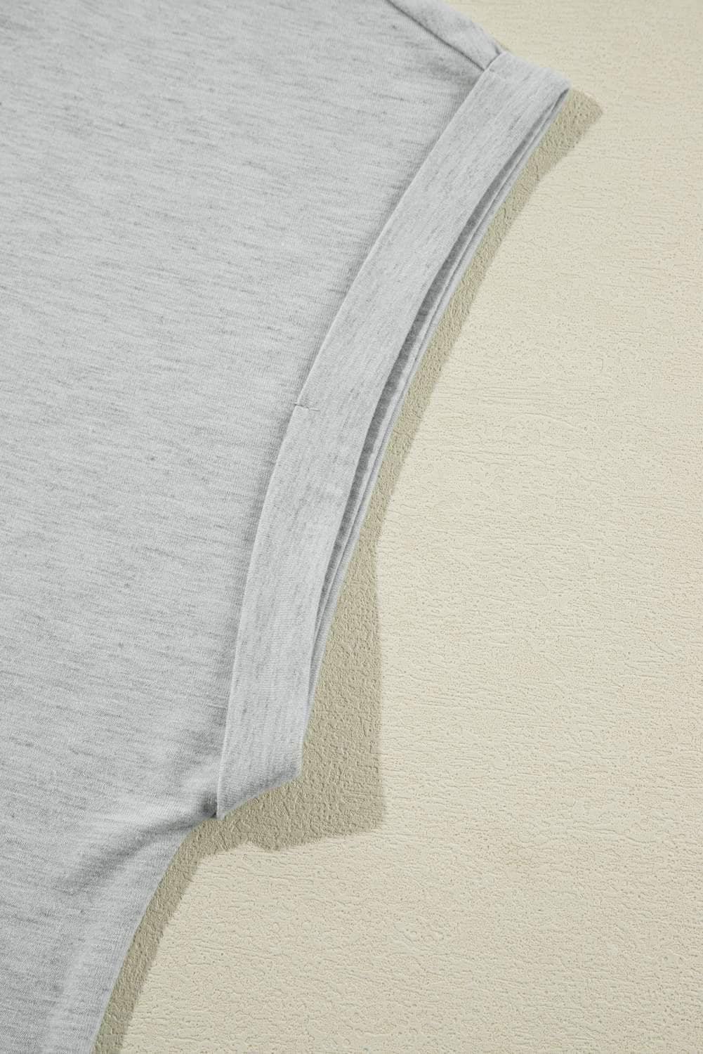 Gray Contrast Stitching Cuffed Sleeve Plus Shorts Set