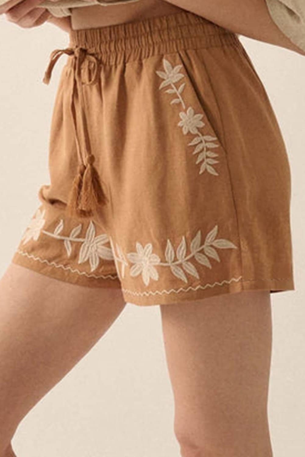 Khaki Embroidered Boho Tasseled Drawstring Elastic Waist Casual Shorts