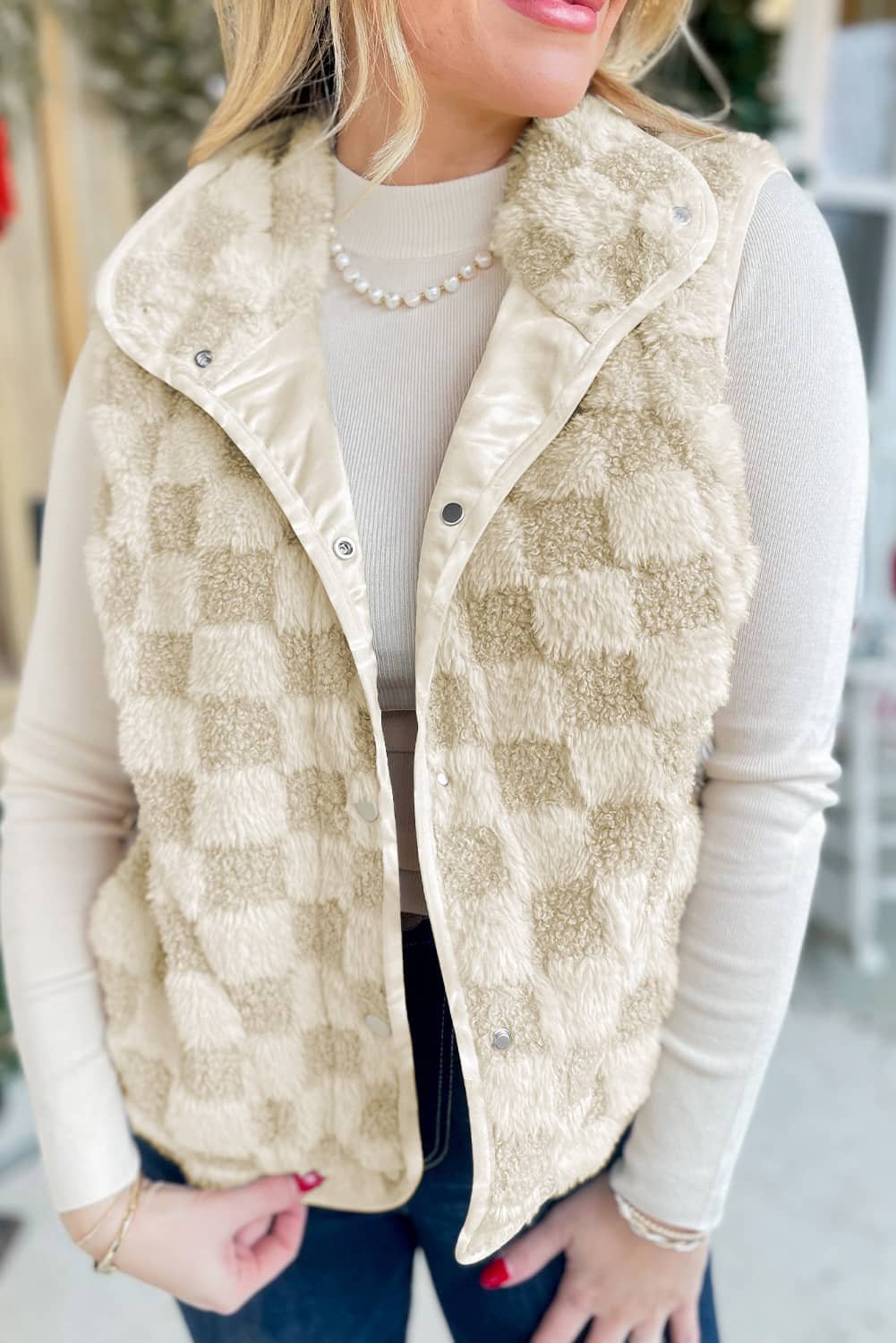 Khaki Sherpa Checkerboard Snap Button Vest Jacket With Pocket