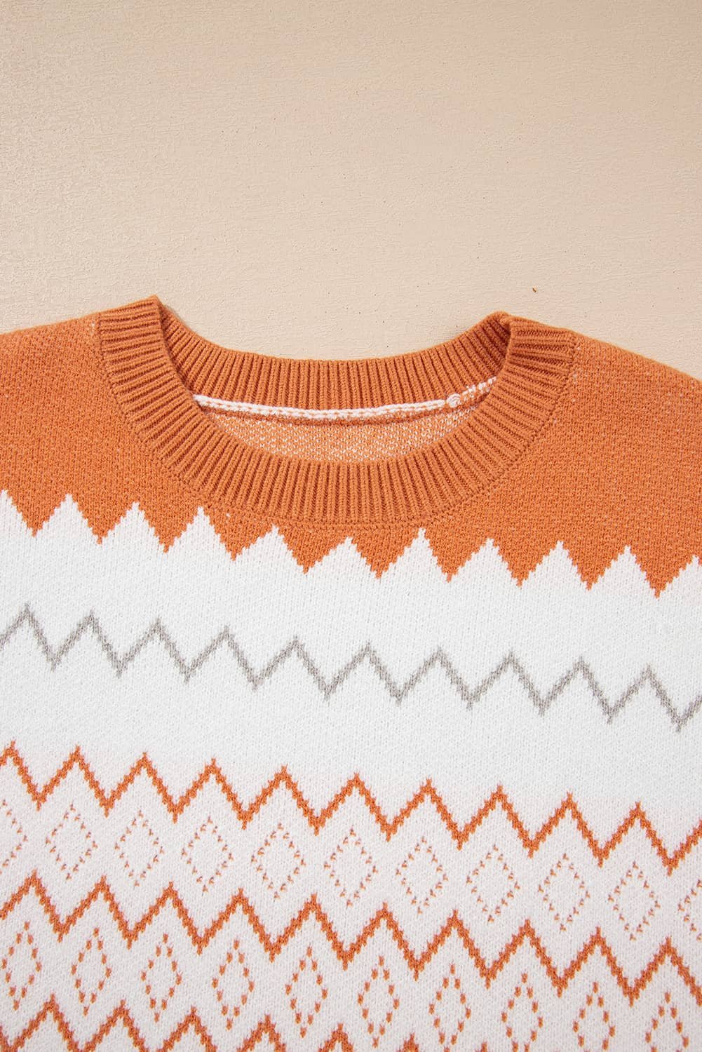 Khaki Zigzag Geometric Pattern Knitted Pullover Sweater