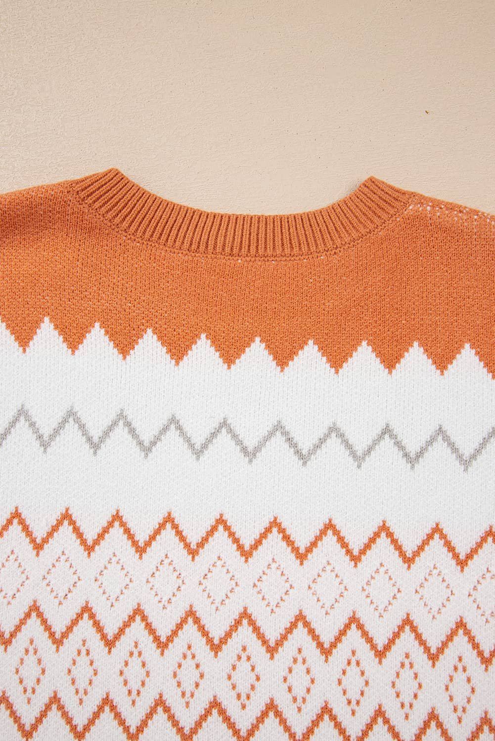 Khaki Zigzag Geometric Pattern Knitted Pullover Sweater