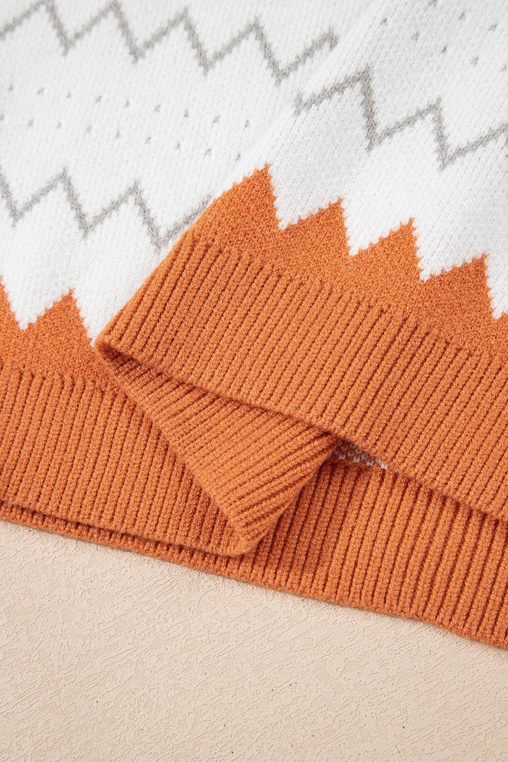 Khaki Zigzag Geometric Pattern Knitted Pullover Sweater