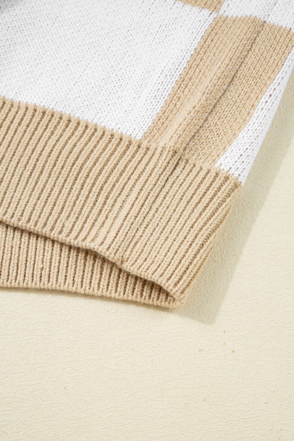 Light French Beige Checkered Pattern Polo Collar Loose Sweater