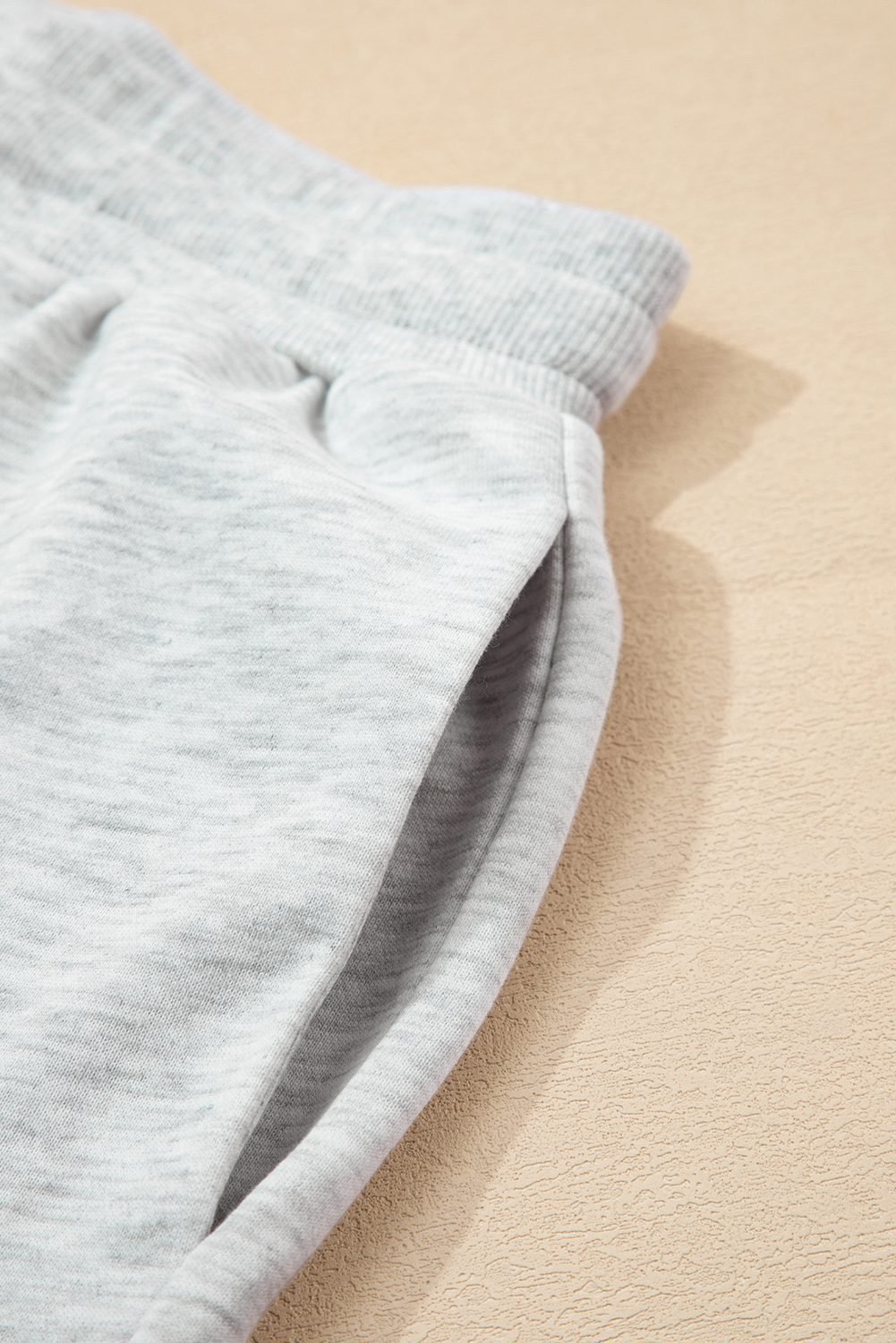 Light Grey Color Block Raw Hem Pullover And Casual Shorts Set