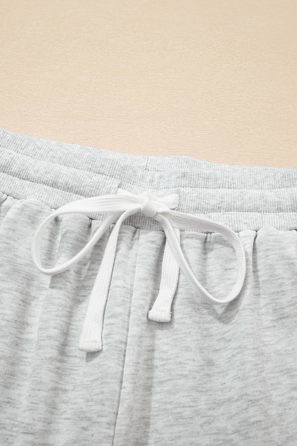 Light Grey Color Block Raw Hem Pullover And Casual Shorts Set