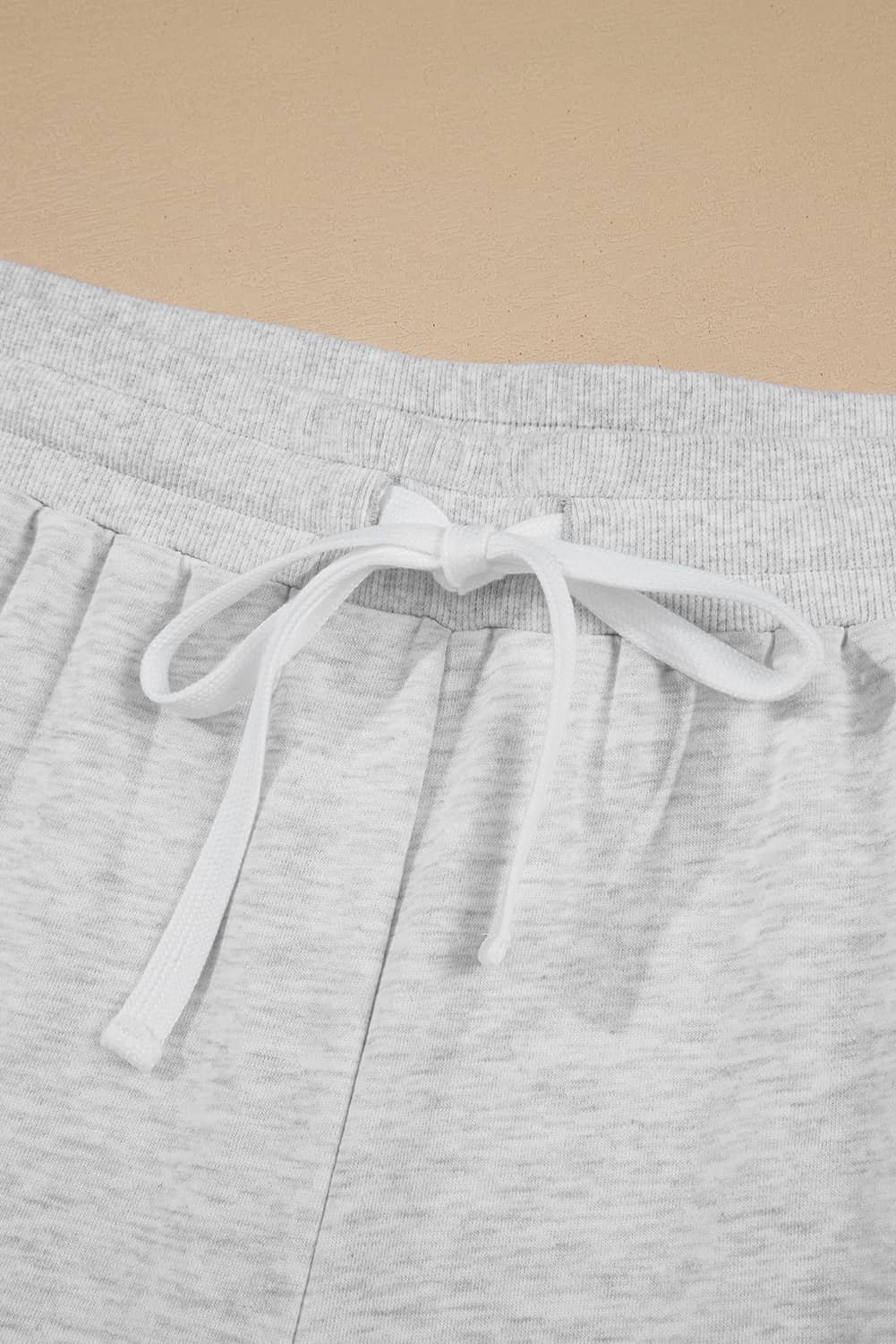 Light Grey Uneven Hem Colorblock Pullover Casual Shorts Plus Size 2Pcs Outfit