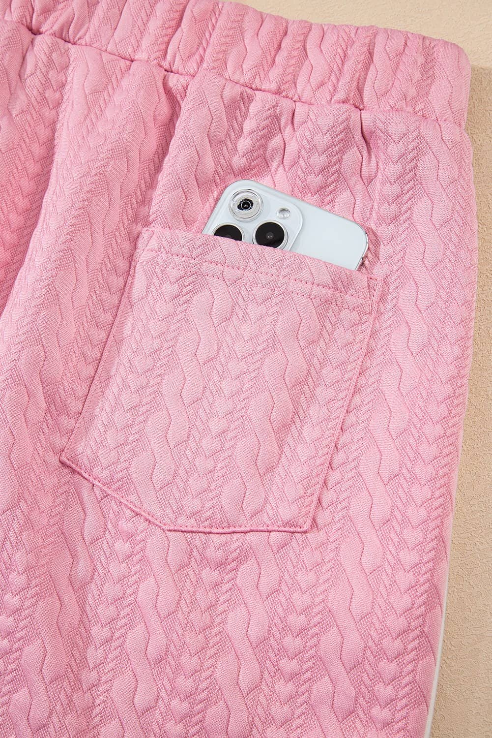 Pink Contrast Trim Textured Crewneck Tee And Pocketed Skirt Set