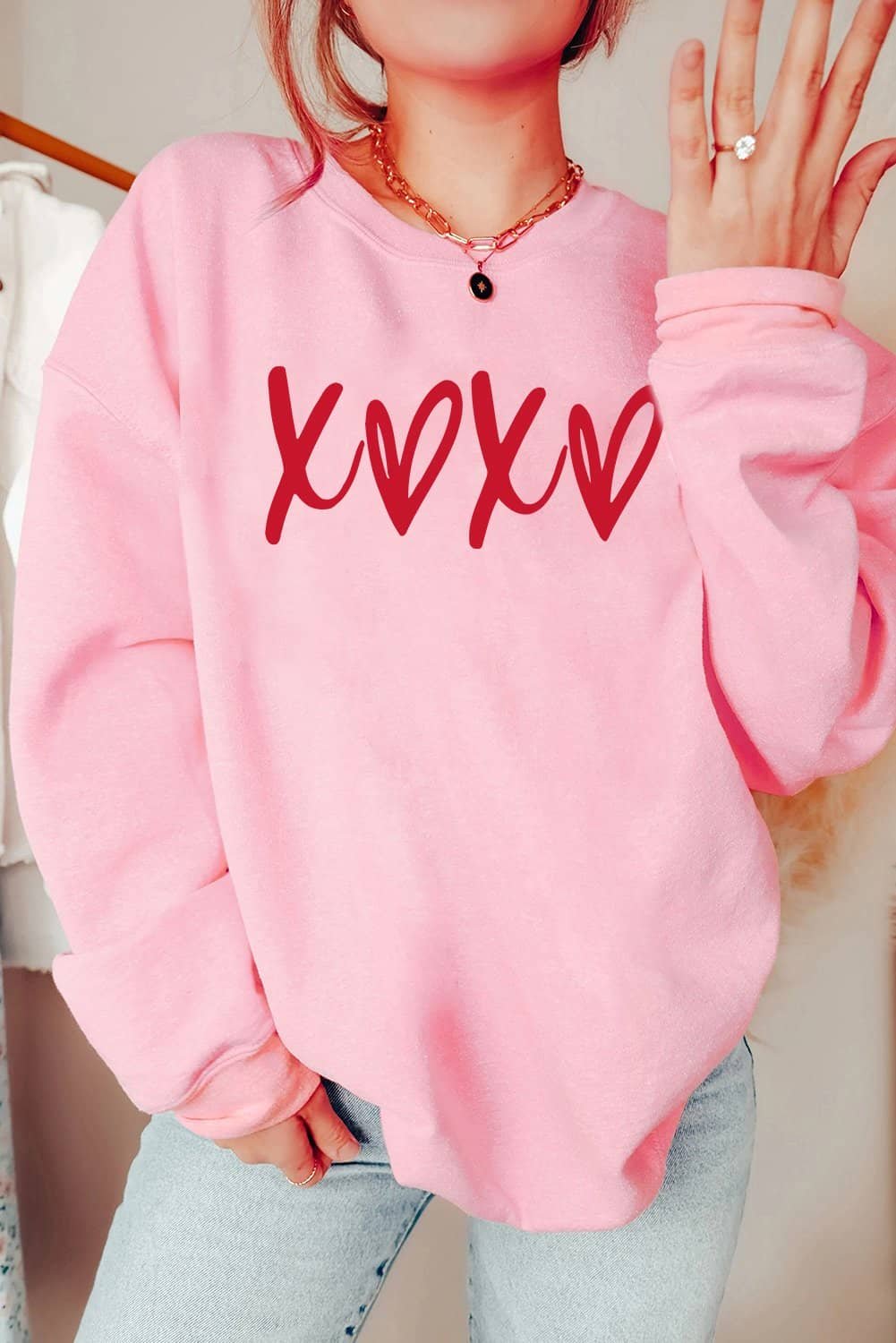 Pink Heart Xoxo Graphic Crewneck Drop Shoulder Valentines Sweatshirt