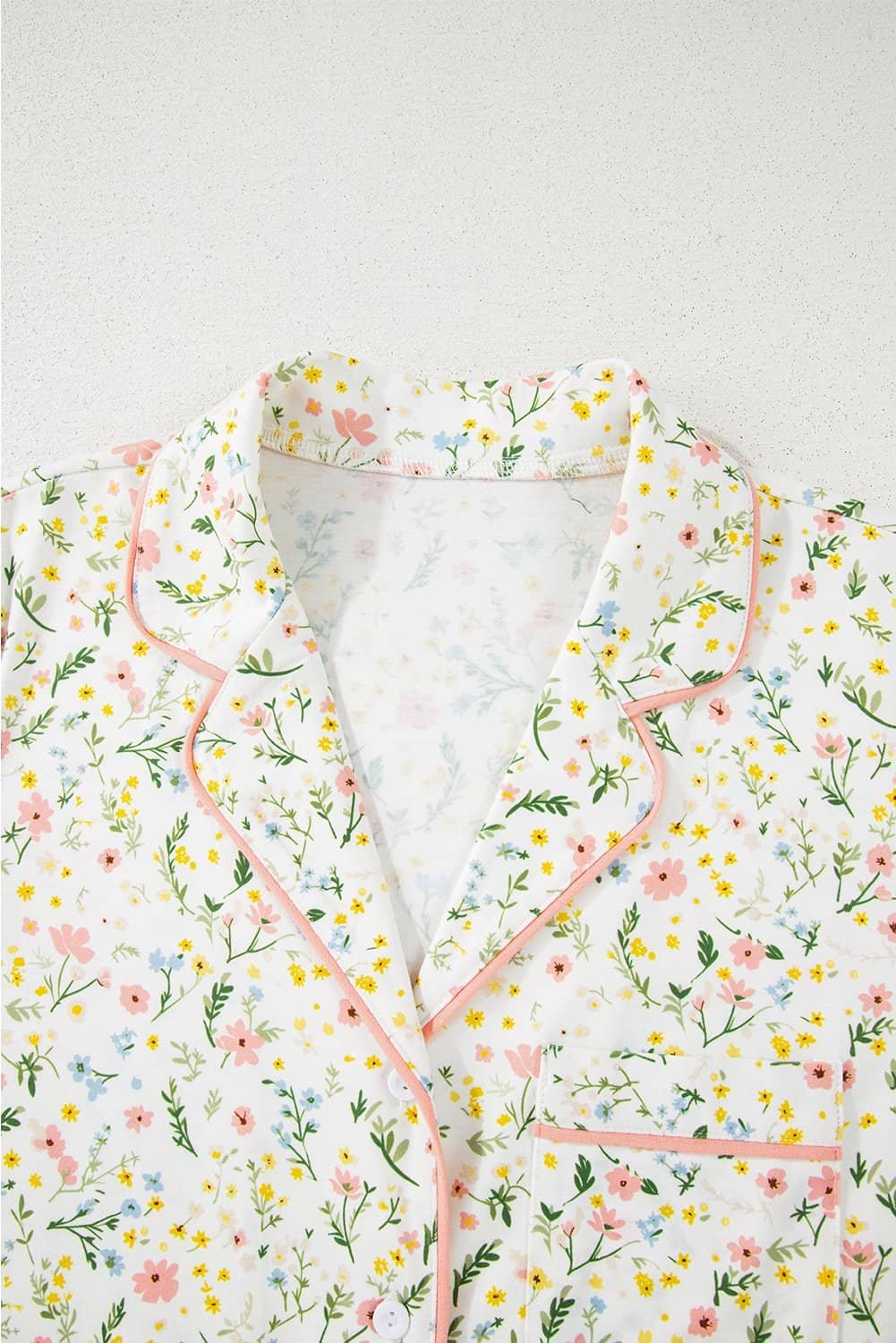 White Floral Print Contrast Pipping Short Pajamas Set