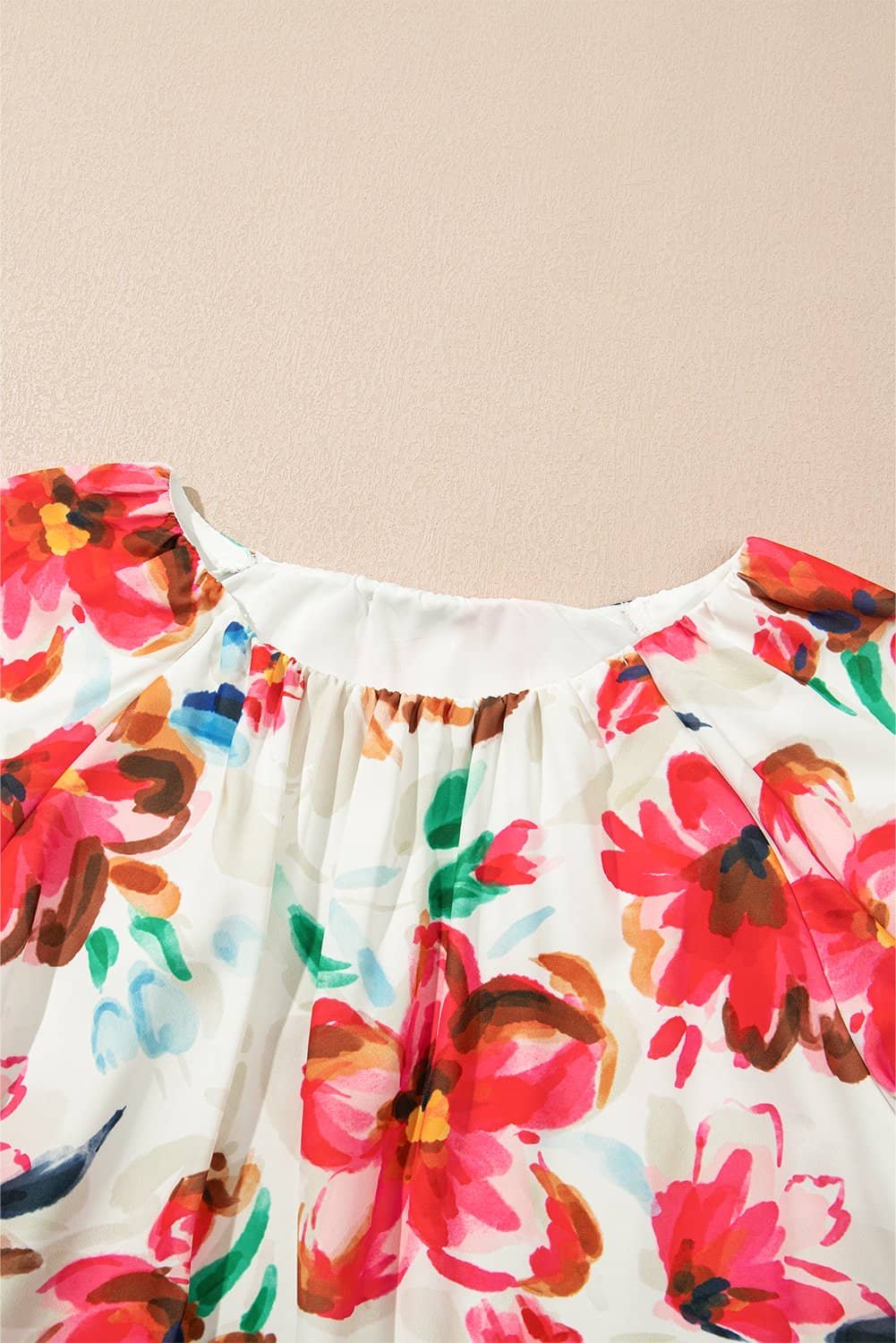 White Floral Print Puffy Half Sleeve Blouse