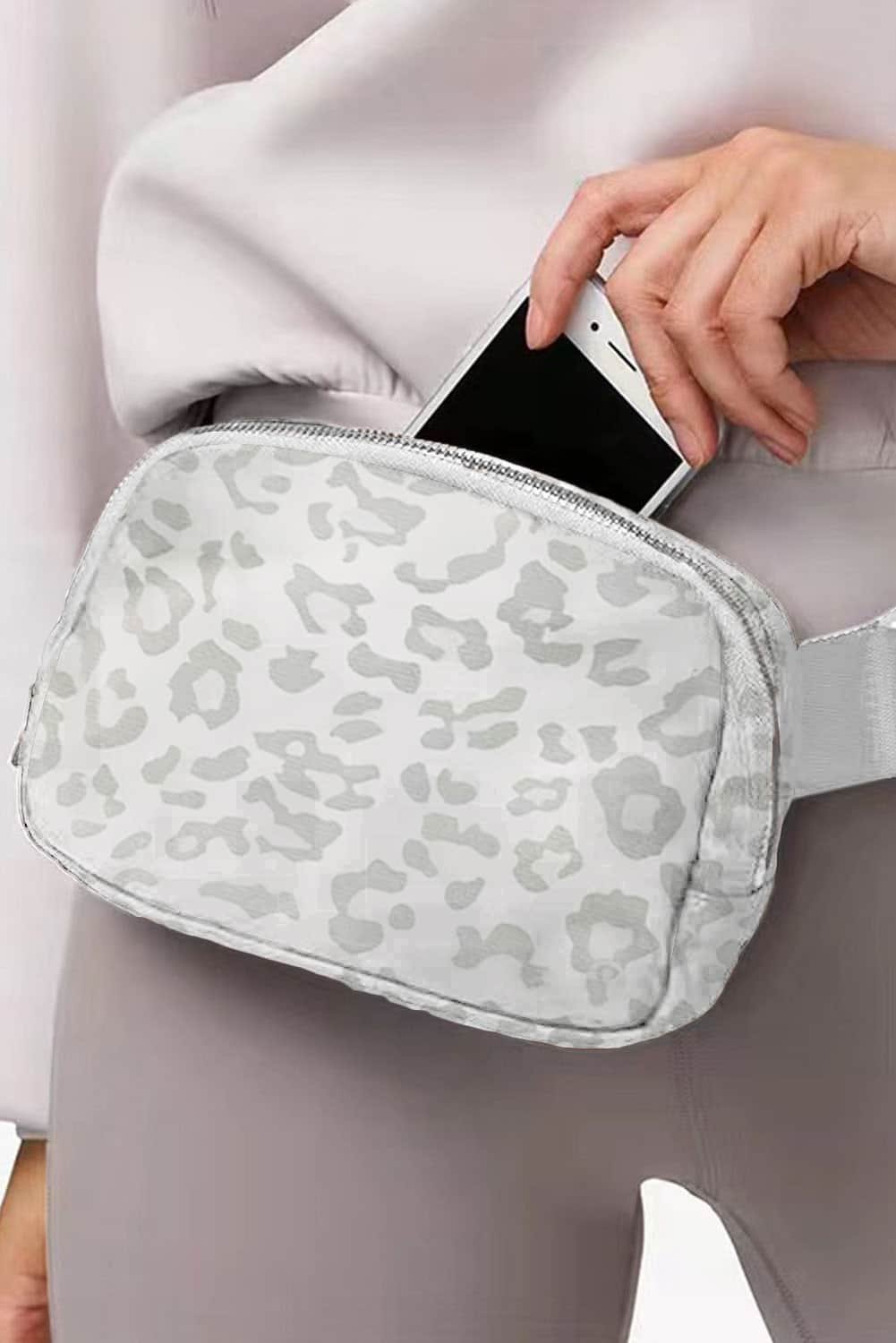 White Leopard Print Buckle Canvas Chest Bag 20*5*14Cm