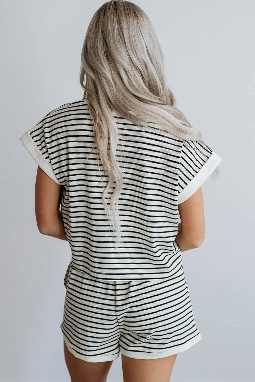 White Stripe Contrast Edge Tee And Shorts Set