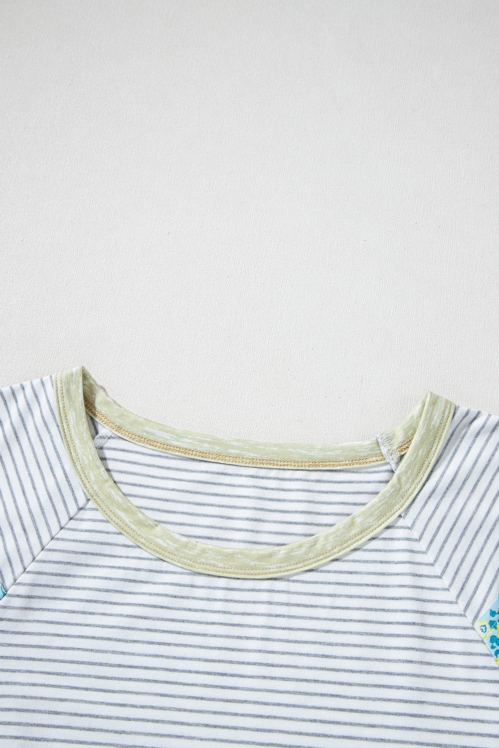 White Stripe Floral Insert Sleeves Contrast Round Neck Tee