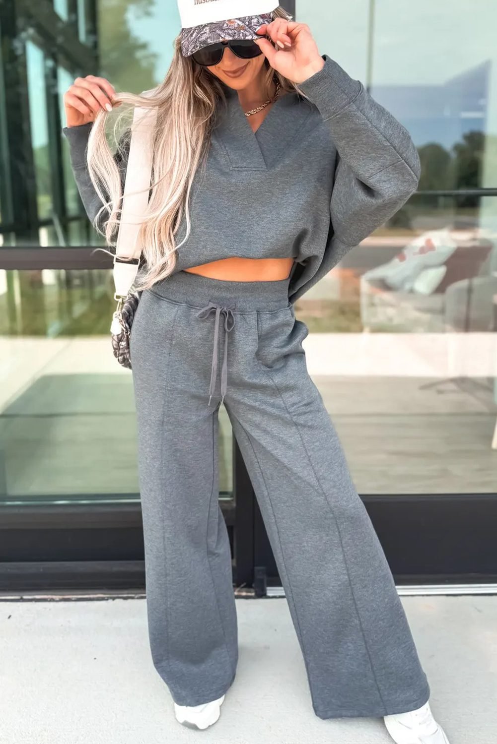 Medium Grey Collared V Neck Pullover Sweatshirt Sweatpants Set