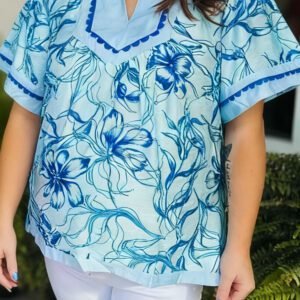 Sky Blue Plus Size Scalloped Trim Floral Short Sleeve Blouse