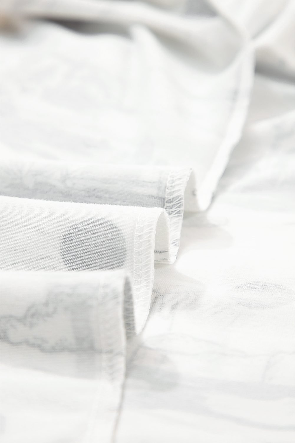 White Desert Sand Print Short Sleeve Knit Top