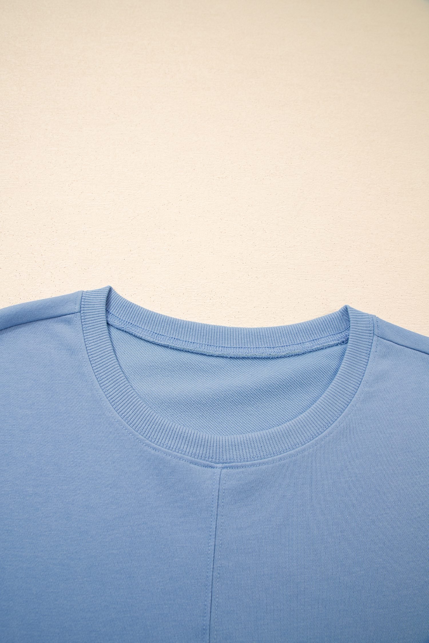 Sky Blue Solid Color Contrast Textured Patchwork Raw Edge 2pcs Short Set - Image 4