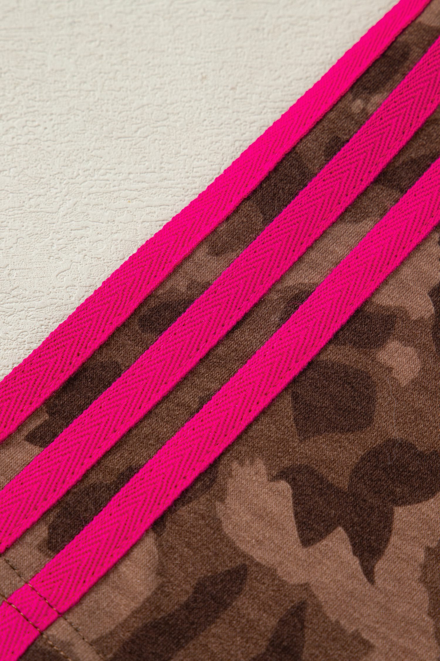 Brown Contrast Striped Accent Leopard Short Set