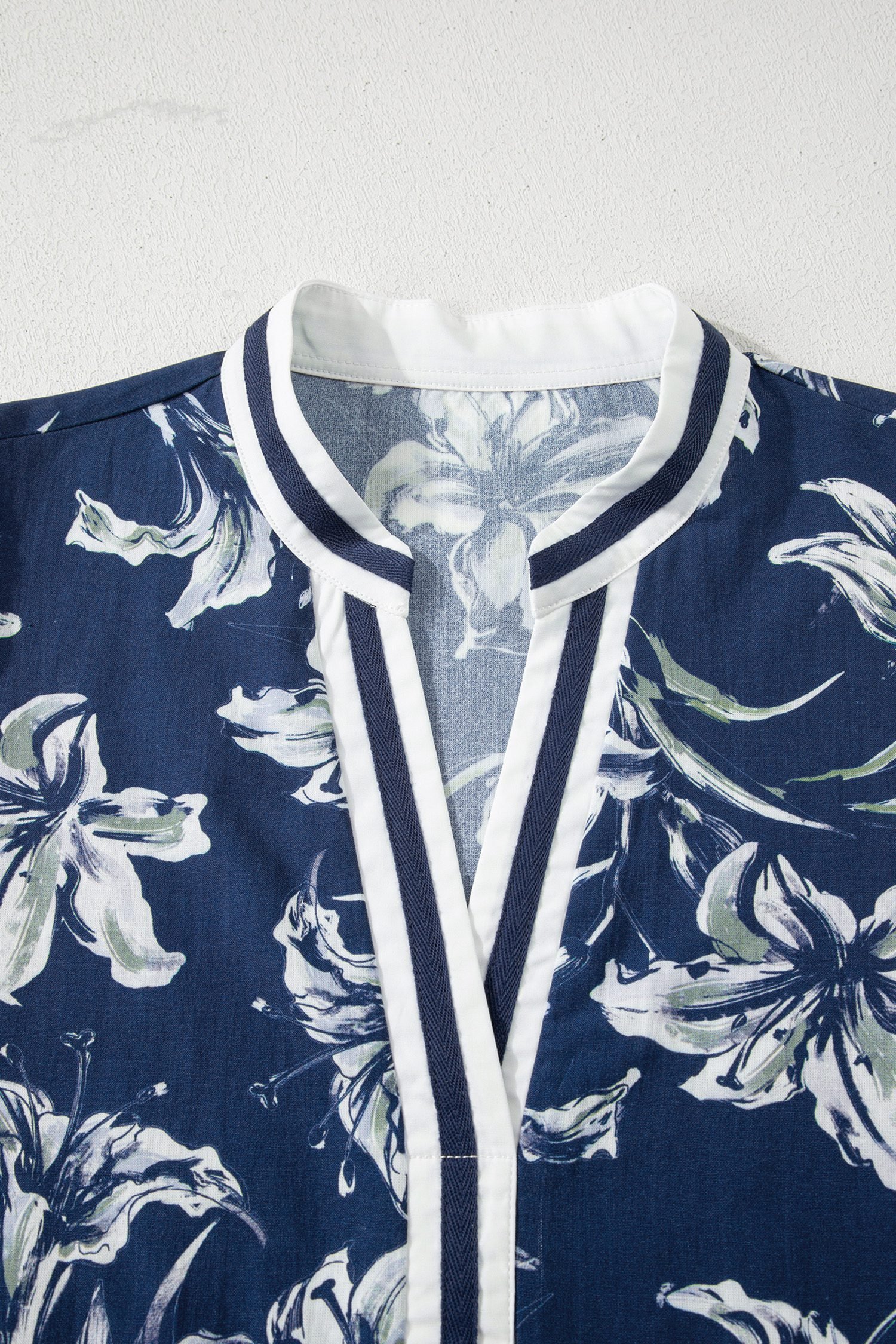 Blue Floral Print Short Puff Sleeve Striped Trim V Neck Blouse - Image 9