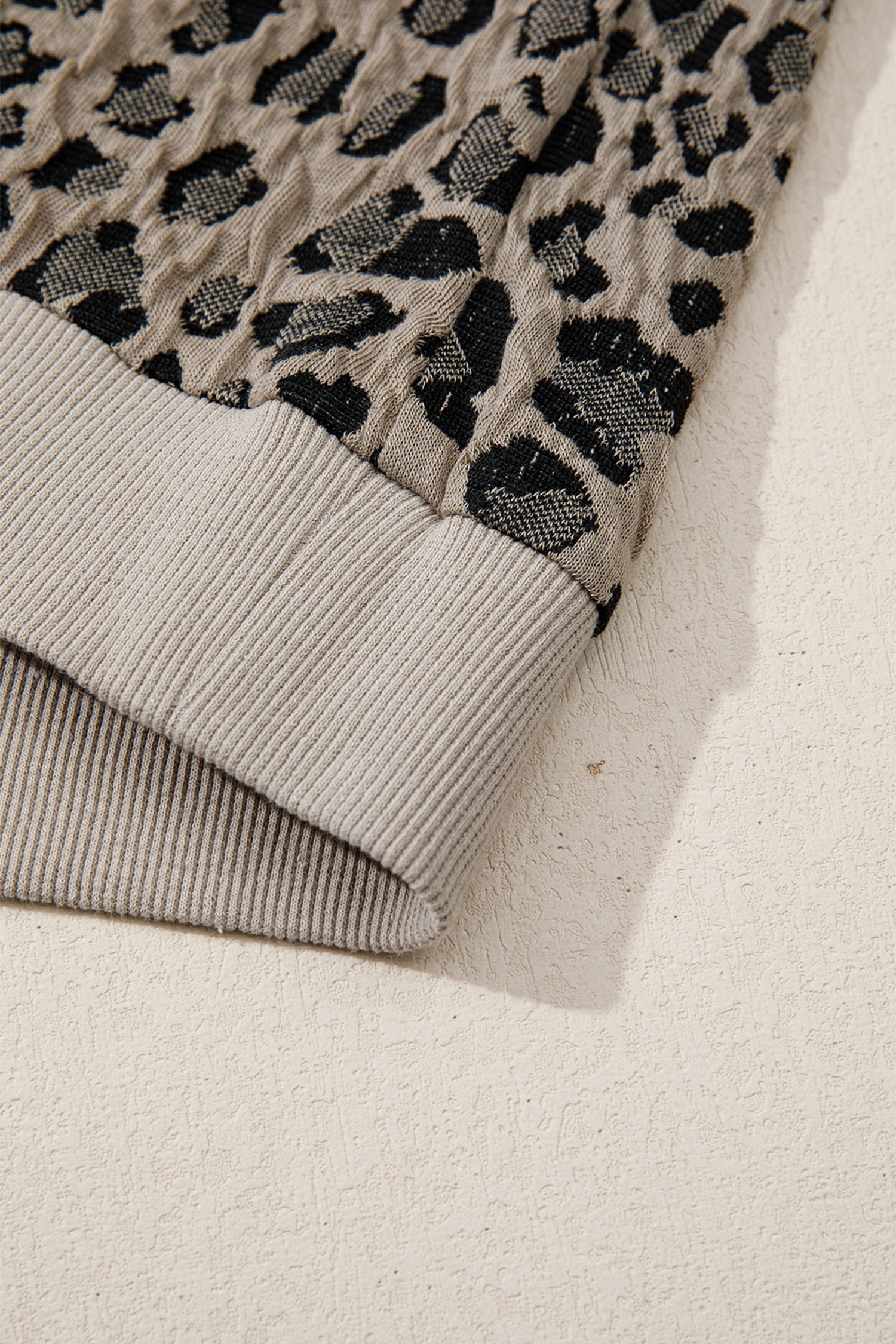 Beige Zip up Collared Leopard Cap Sleeve Top - Image 9