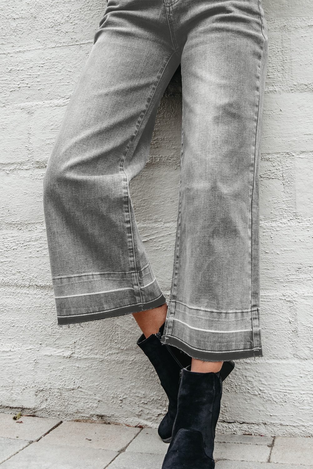 Gray Raw Hem Straight Leg Loose High Waist Jeans