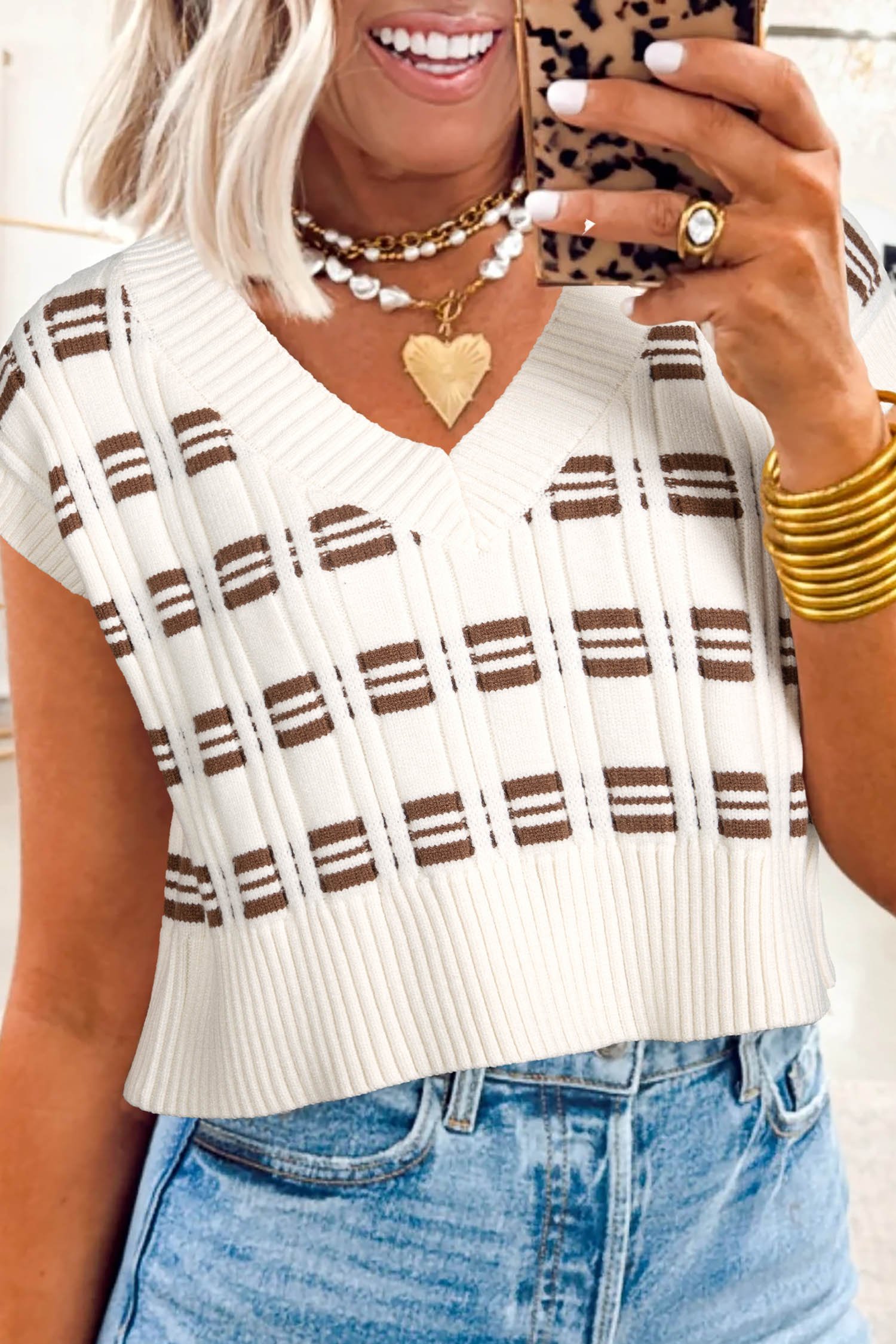 White Contrast Geometric Textured Knit V Neck Cropped Sweater Vest