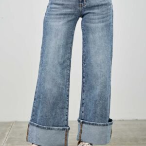 Mid Rise Cuffed Jeans With Stretch
