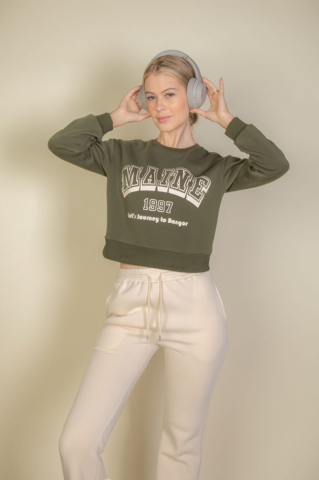 Graphic Drop Shoulder Sweatshirt -WH2000497