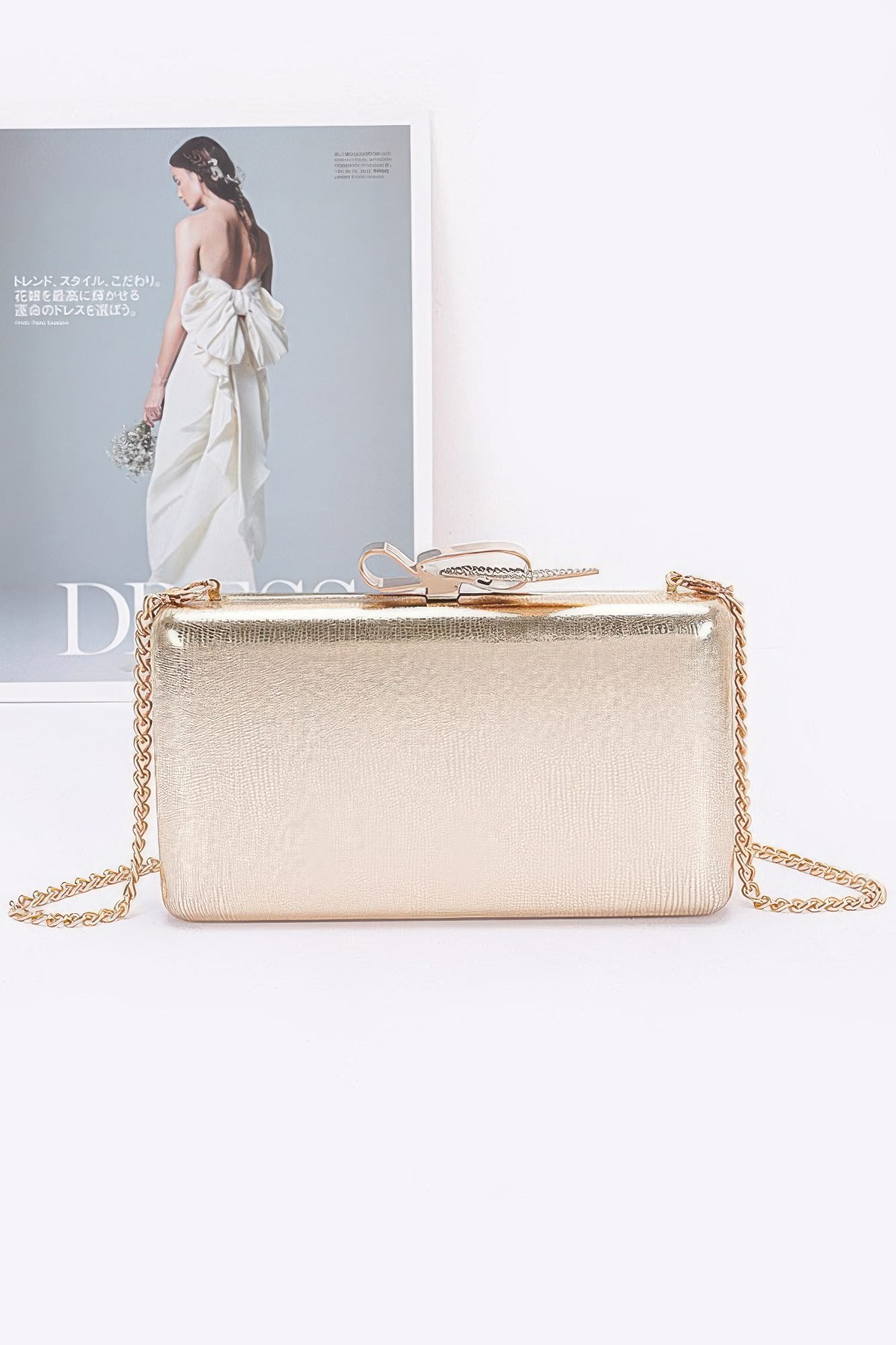 Metal Ribbon Top Case Clutch