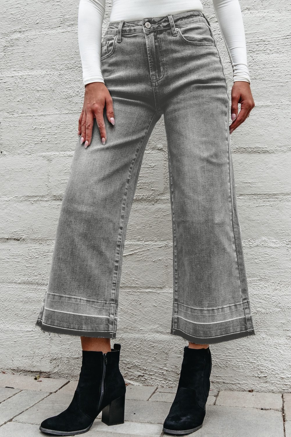 Gray Raw Hem Straight Leg Loose High Waist Jeans