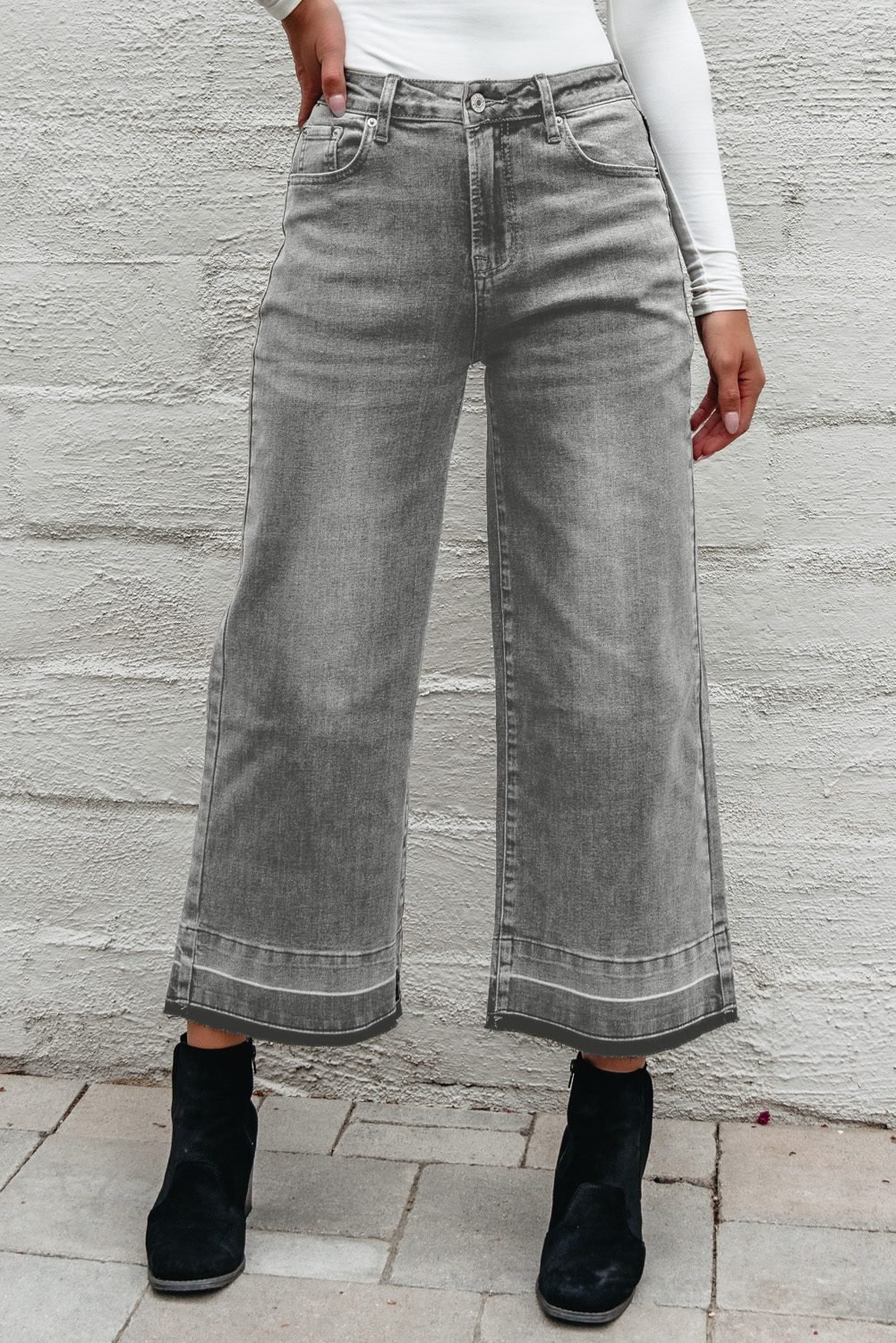 Gray Raw Hem Straight Leg Loose High Waist Jeans