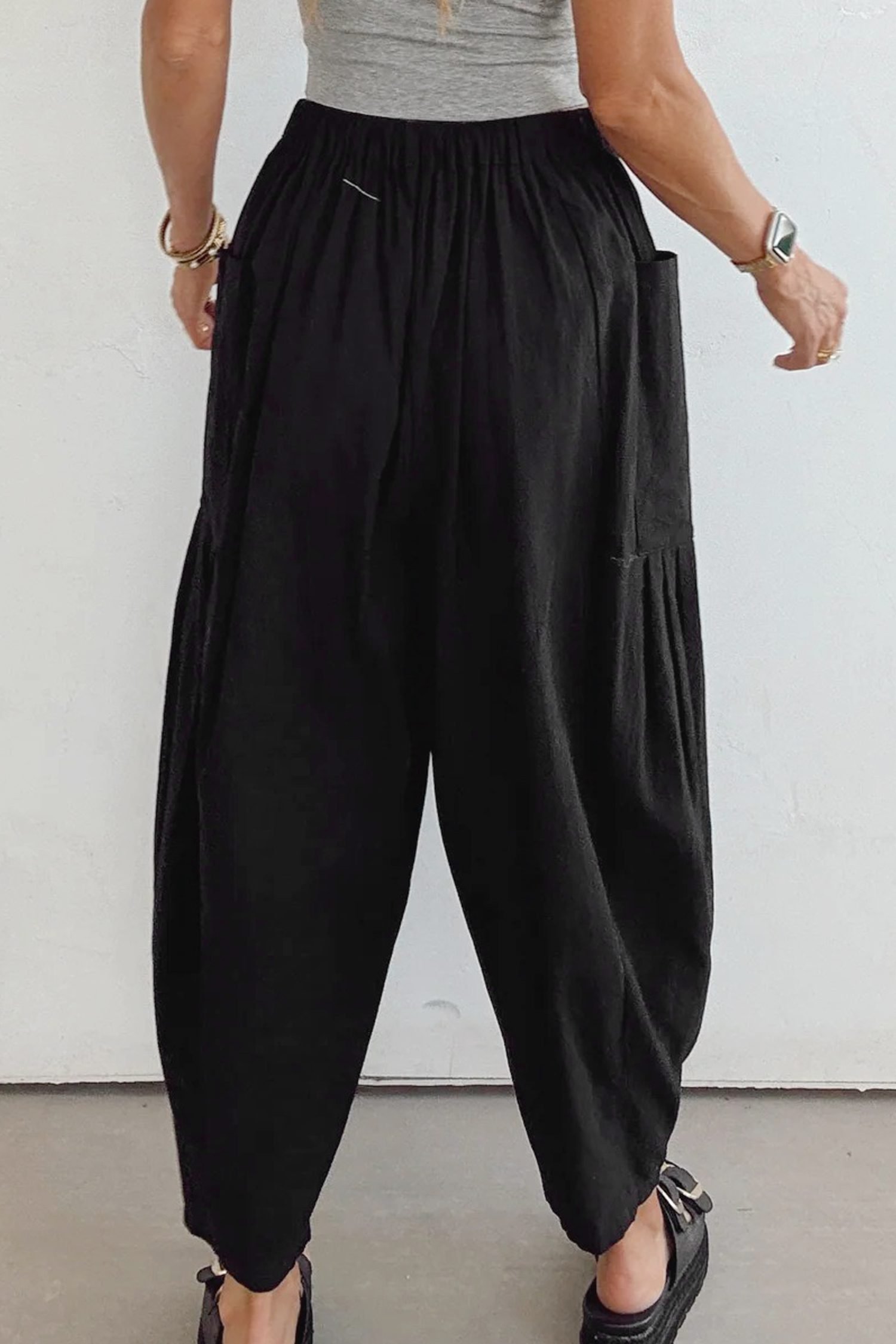 Black Drawstring Elastic Waist Patch Pocket Barrel Leg Casual Pants - Image 2