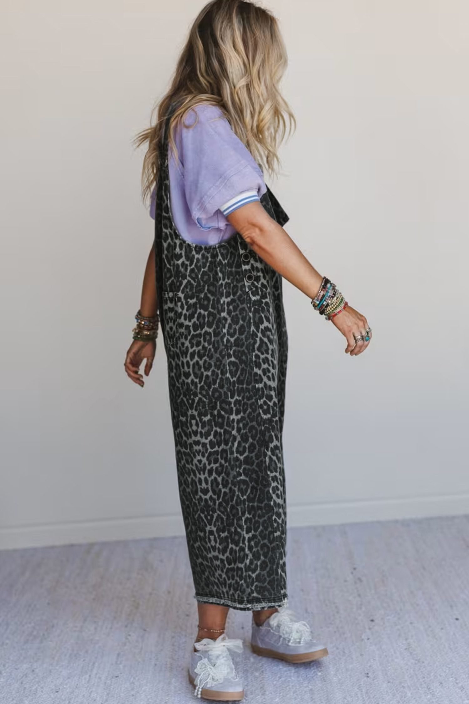 Gray Leopard Print Button Adjustable Straps Cropped Loose Denim Overalls - Image 3