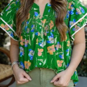 Green Plus Size Ruffled Short Sleeve Floral Top