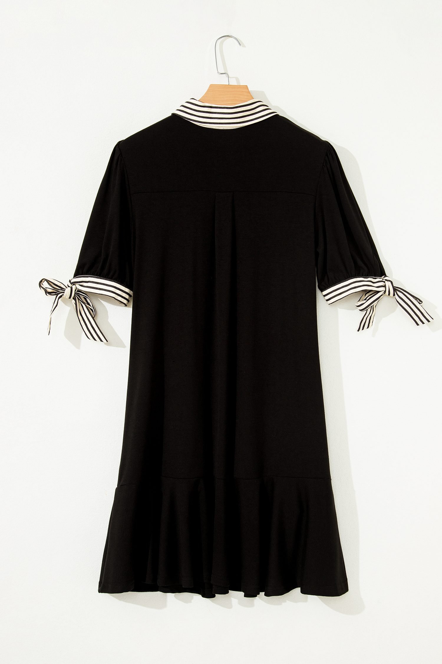 Black Stripe Detail Polo Collar Half Buttons Tied Short Sleeve Shift Mini Dress