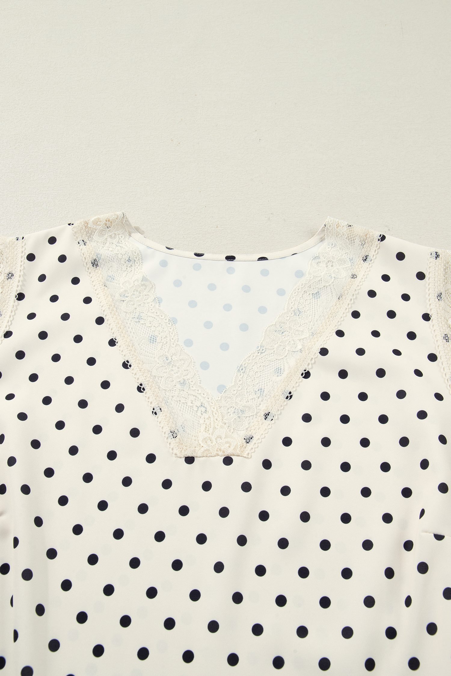 Apricot Plus Size Polka Dot Print Lace Trim V Neck Sleeveless Top