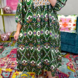 Green Plus Size Mixed Floral Patchwork V Neck Bracelet Sleeve Maxi Dress