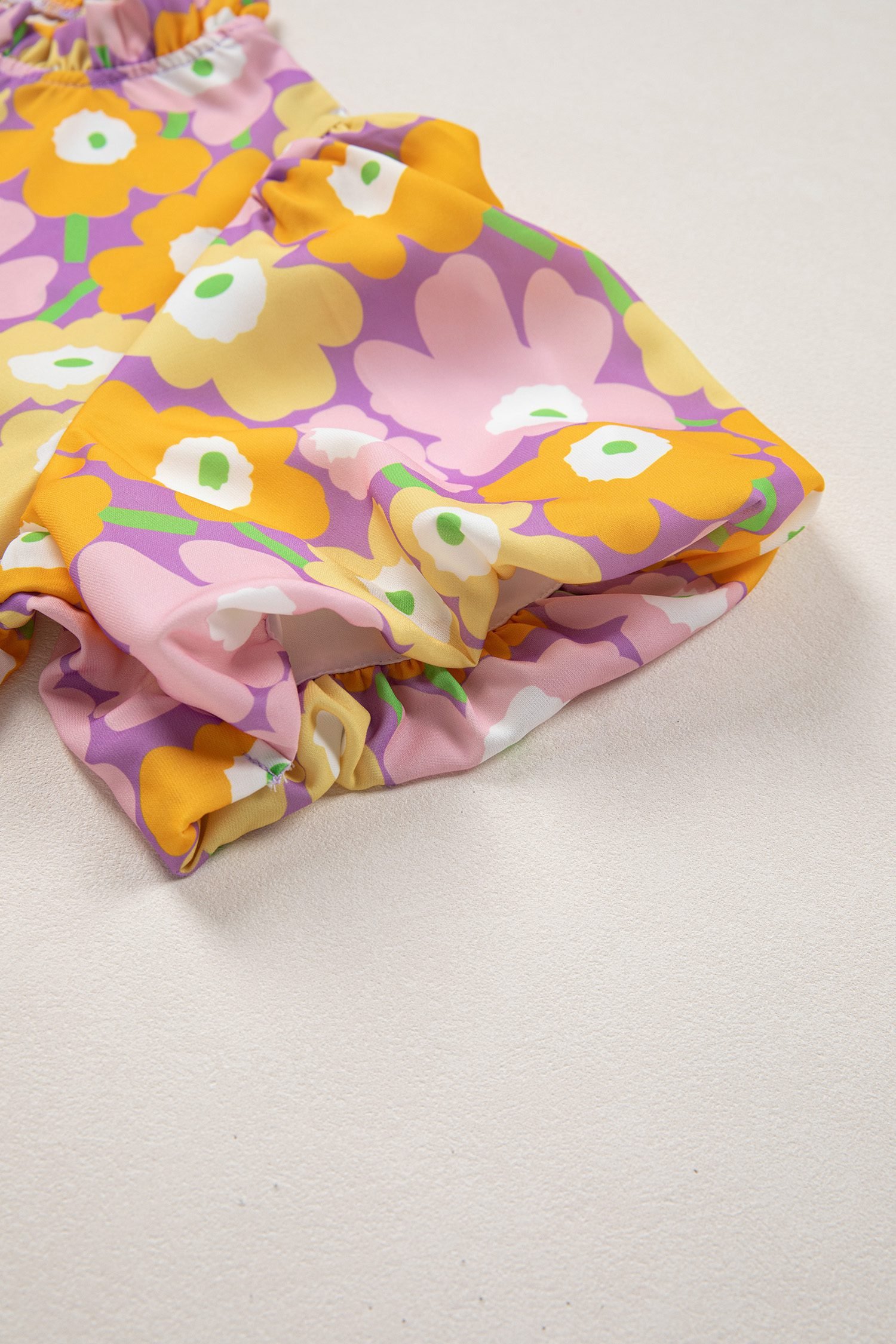 Purple Frilled Neck Puff Short Sleeve Flower Top